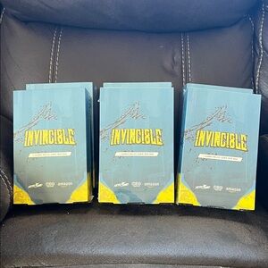 Invincible Comic Book Card Set